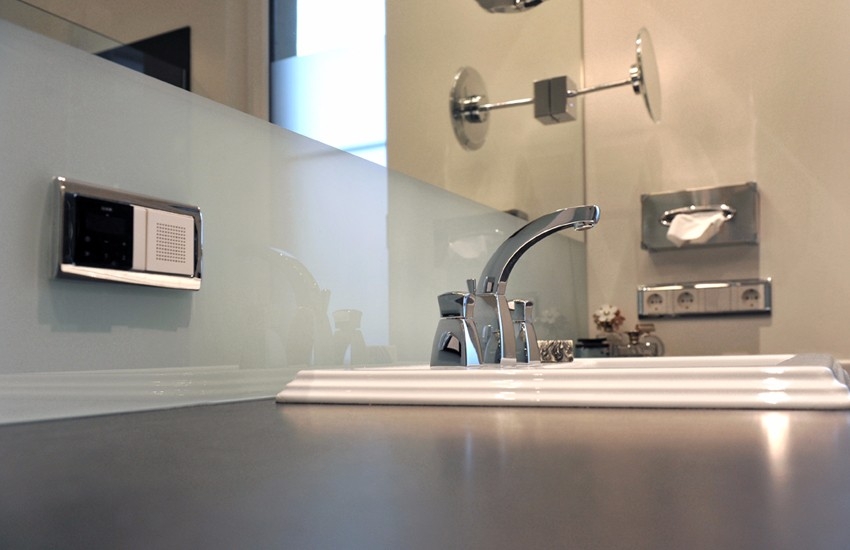 badmanufaktur-nuernberg-referenzen-badsanierung-betonfliesen-07