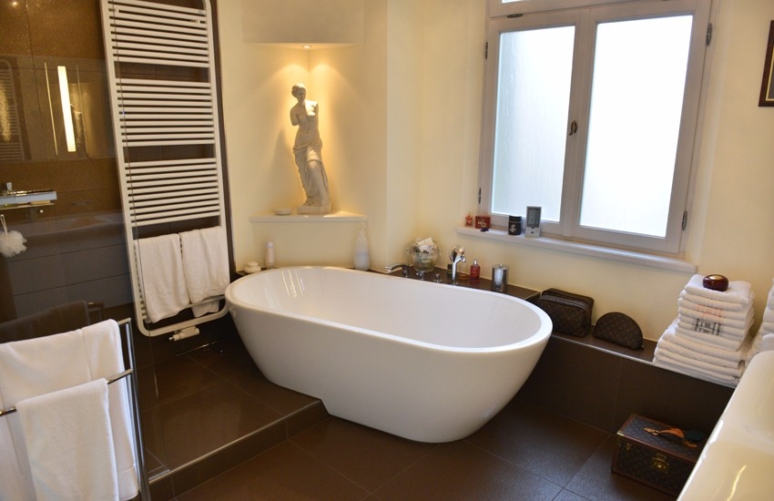 badmanufaktur-nuernberg-referenzen-badsanierung-jugendstil-07