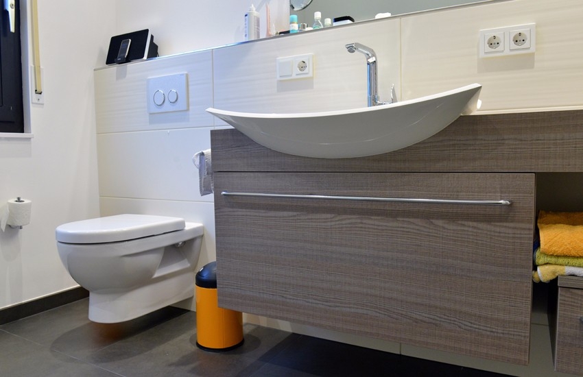 badmanufaktur-nuernberg-referenzen-badsanierung-zeitlos-08