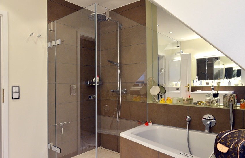 badmanufaktur-nuernberg-referenzen-badsanierung-erdtoene-08